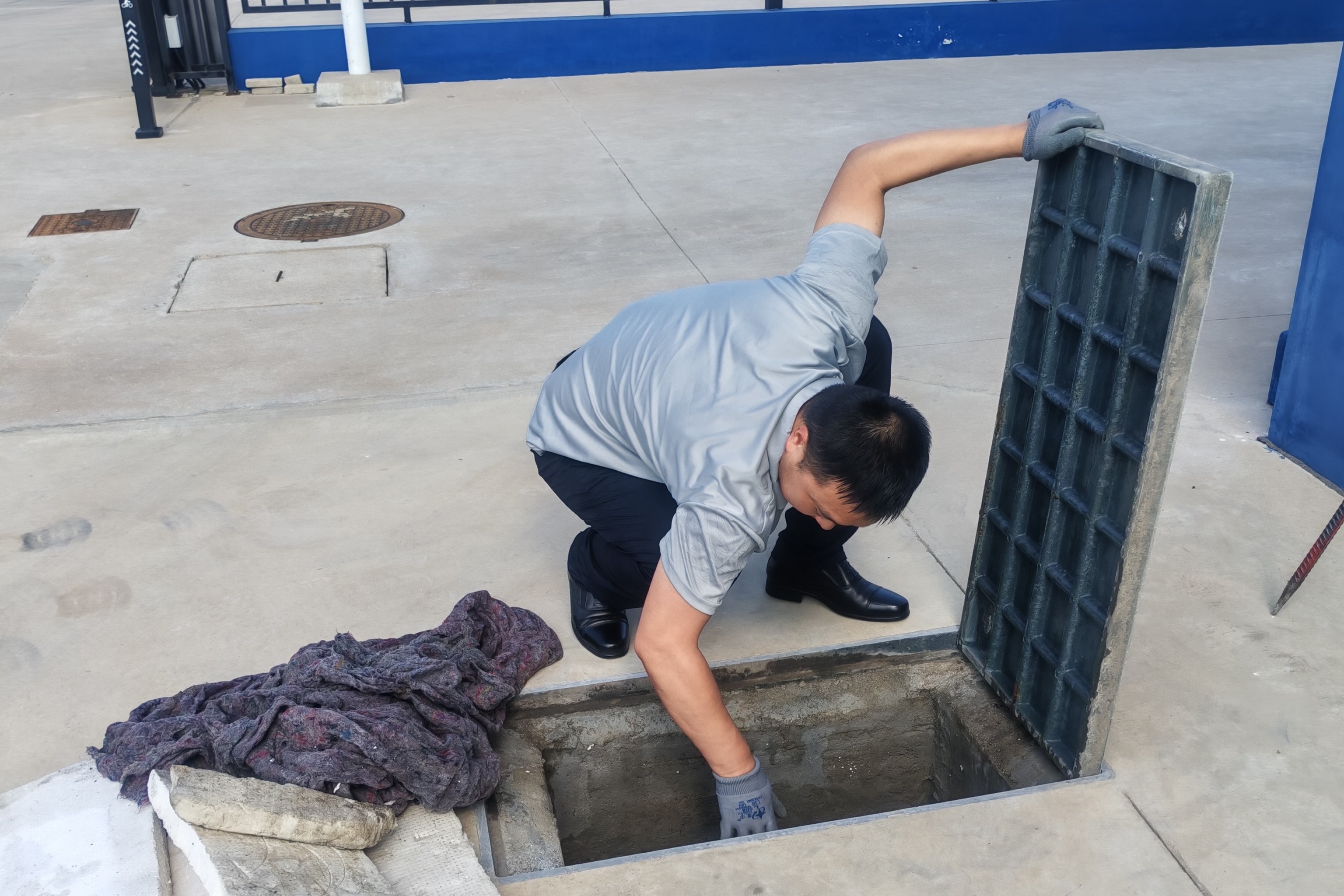 836ef91a765781565256132cb18f807 836ef91a765781565256132cb18f807